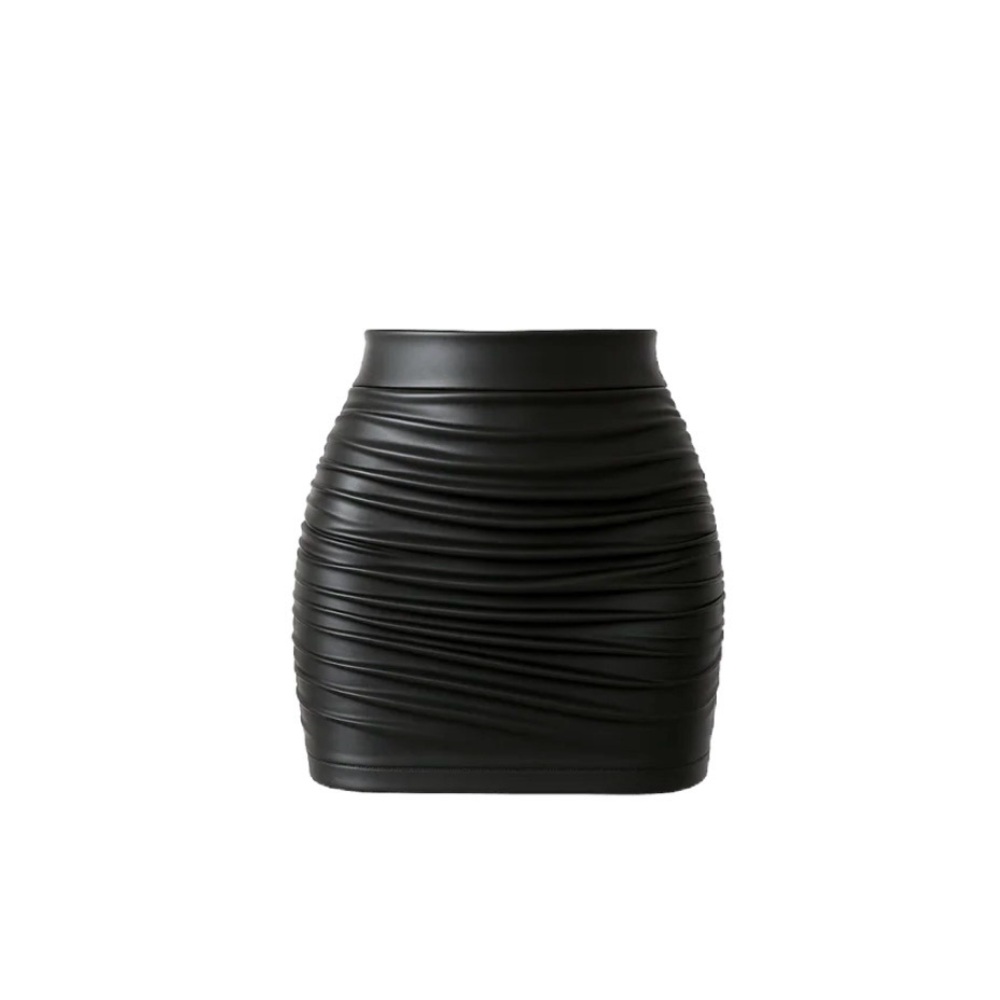 EMMYDEVEAUX Pleather ruched mini skirt- S